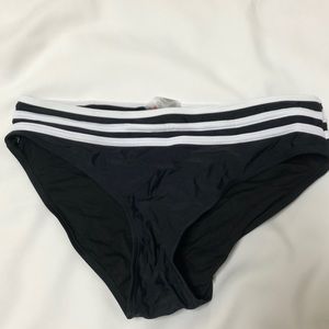 Swim bottoms Sz M